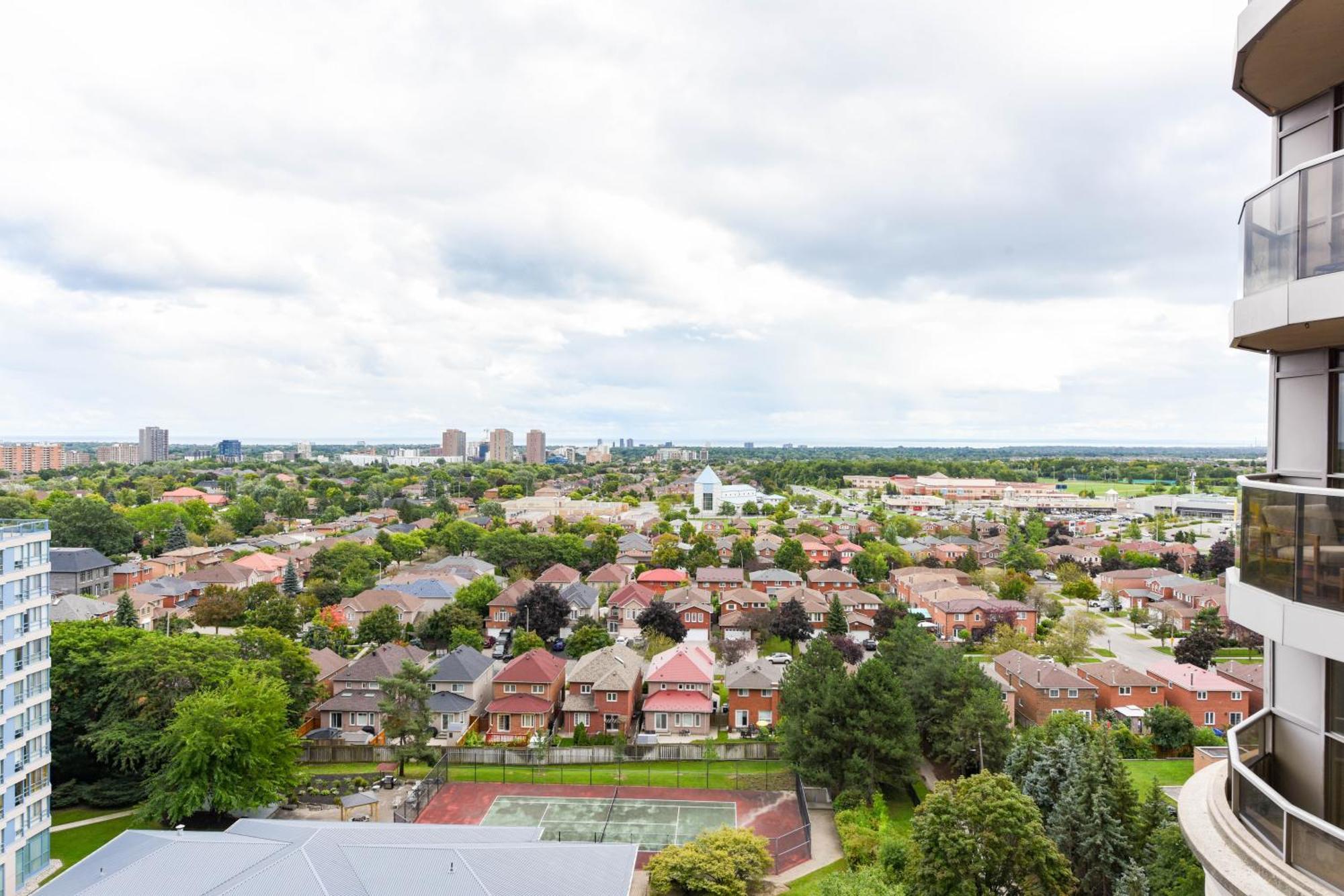 Planurstay Mississauga Bagian luar foto